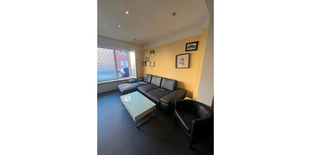 Einfamilienhaus Duisburg Mittelmeiderich - 3.5 Zimmer, 192 m&sup2;, 320.000&euro; | Angebot:27200480