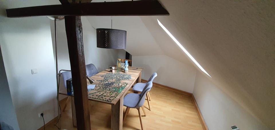 Dachgeschoßwohnung Essen Stadtbezirk VIII - 3.5 Zimmer, 97 m&sup2;, 989&euro; | Angebot:25641552