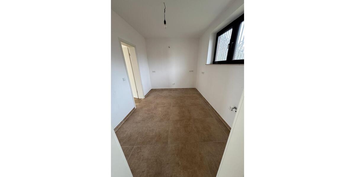 Bungalow Duisburg Essenberg - 3 Zimmer, 130 m&sup2;, 399.000&euro; | Angebot:26133233