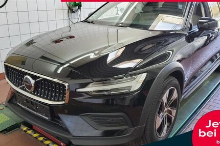 Volvo V60 Cross Country 37.991 km 32.990 &euro; Essen-Kray 45309