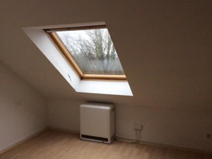 Dachgeschoßwohnung Essen Stadtbezirk IV - 2.5 Zimmer, 80 m&sup2;, 700&euro; | Angebot:25881133