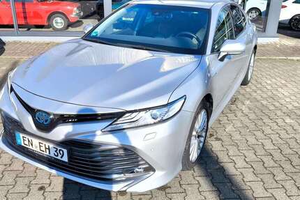 Toyota Camry 23.782 km 29.990 &euro; Hattingen 45527