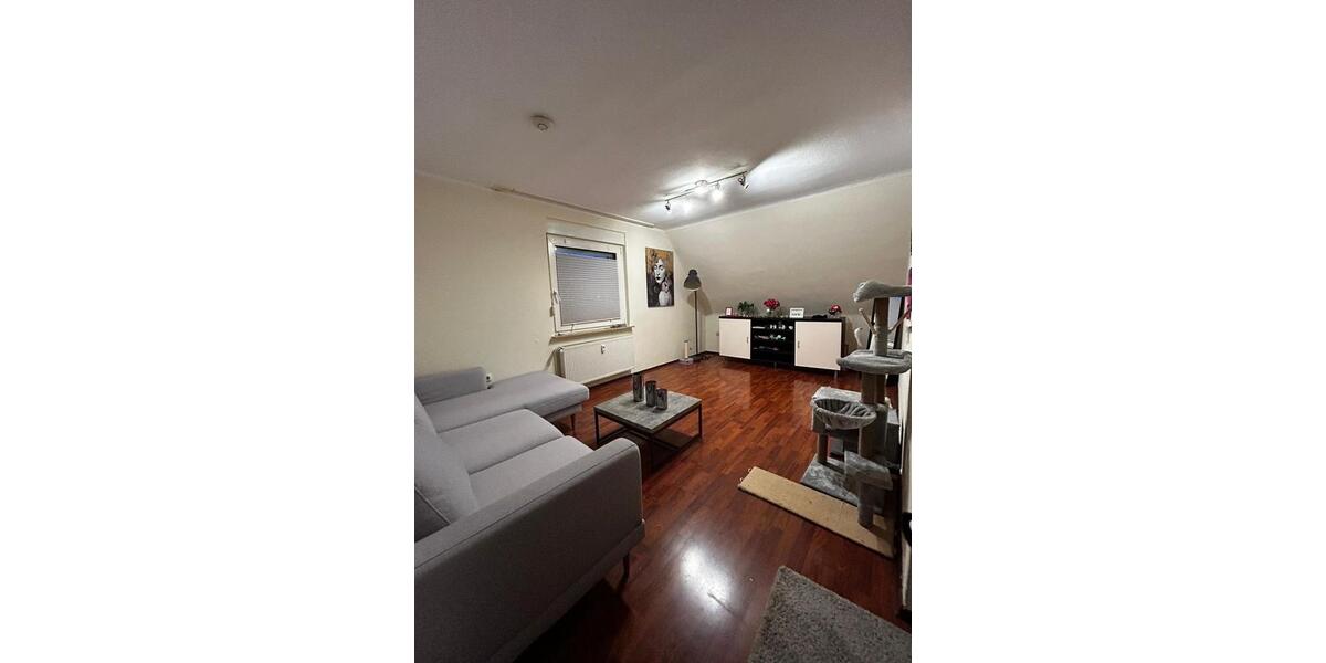 Dachgeschoßwohnung Bottrop Boy - 4 Zimmer, 75 m&sup2;, 650&euro; | Angebot:25920020