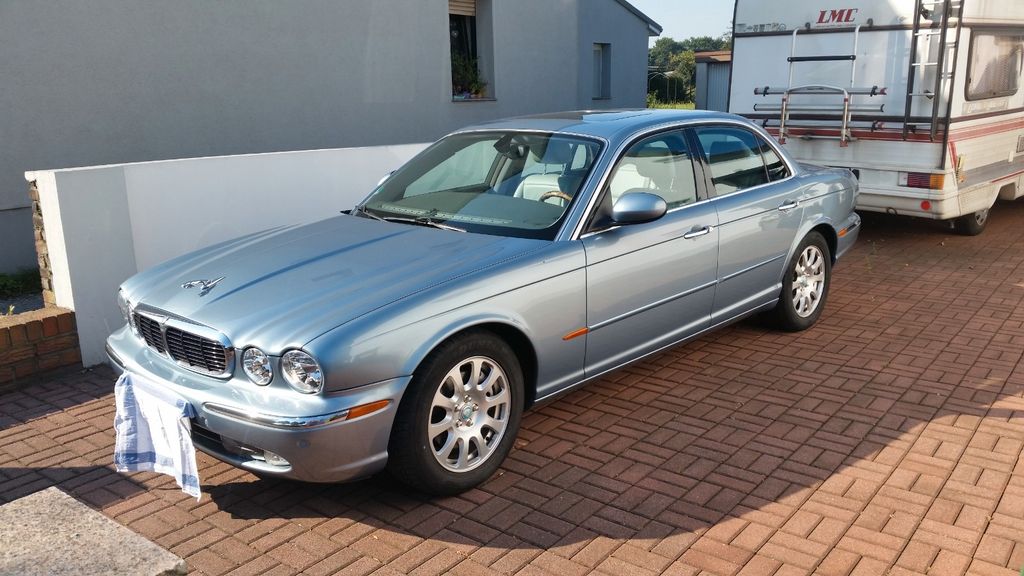 Jaguar XJ8 233.500 km 13.500 &euro; Mülheim 45475