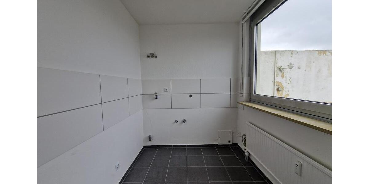 Dachgeschoßwohnung Bochum Laer - 3 Zimmer, 86 m&sup2;, 757&euro; | Angebot:25924413