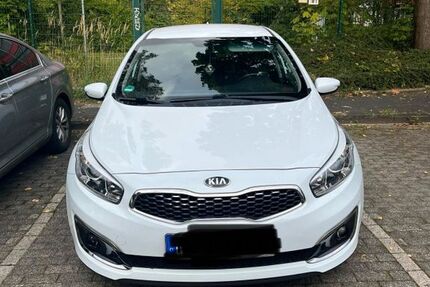 Kia ceed / Ceed 121.000 km 10.000 &euro; Recklinghausen 45665
