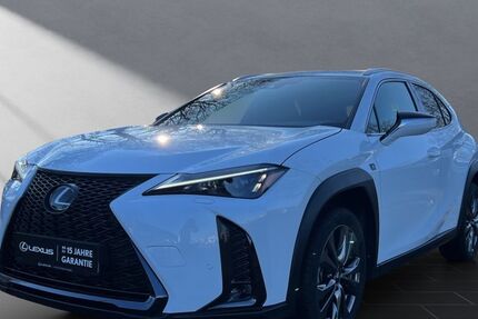 Lexus UX 31.928 km 33.490 &euro; Wesel 46485