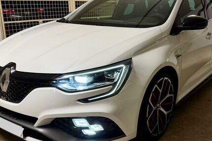 Renault Megane 101.800 km 23.000 &euro; Duisburg 47249