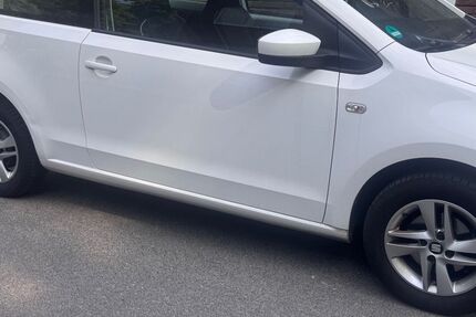Seat Mii 69.000 km 5.400 &euro; oberhausen 46147