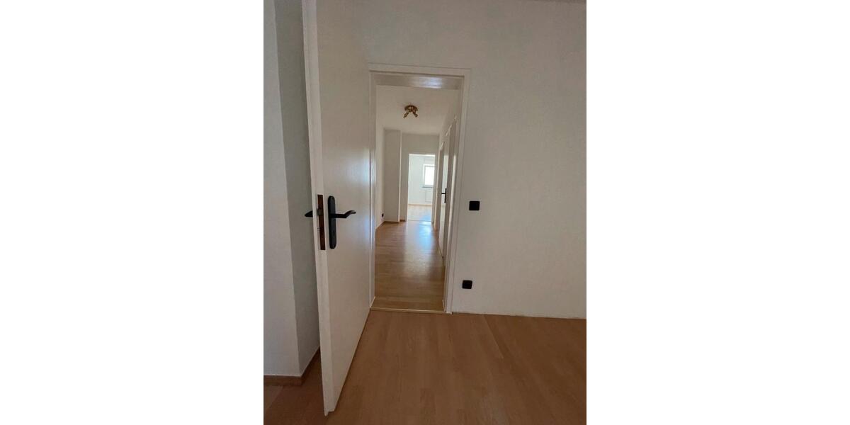 Etagenwohnung Gelsenkirchen Resse - 3 Zimmer, 87 m&sup2;, 750&euro; | Angebot:26662684