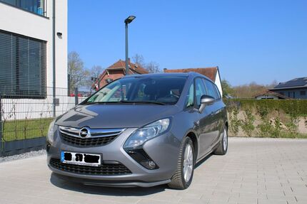 Opel Zafira Tourer 126.358 km 9.490 &euro; Schermbeck 46514