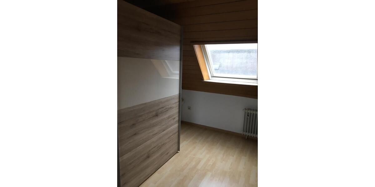 Dachgeschoßwohnung Bottrop Boy - 2 Zimmer, 60 m&sup2;, 580&euro; | Angebot:26652923