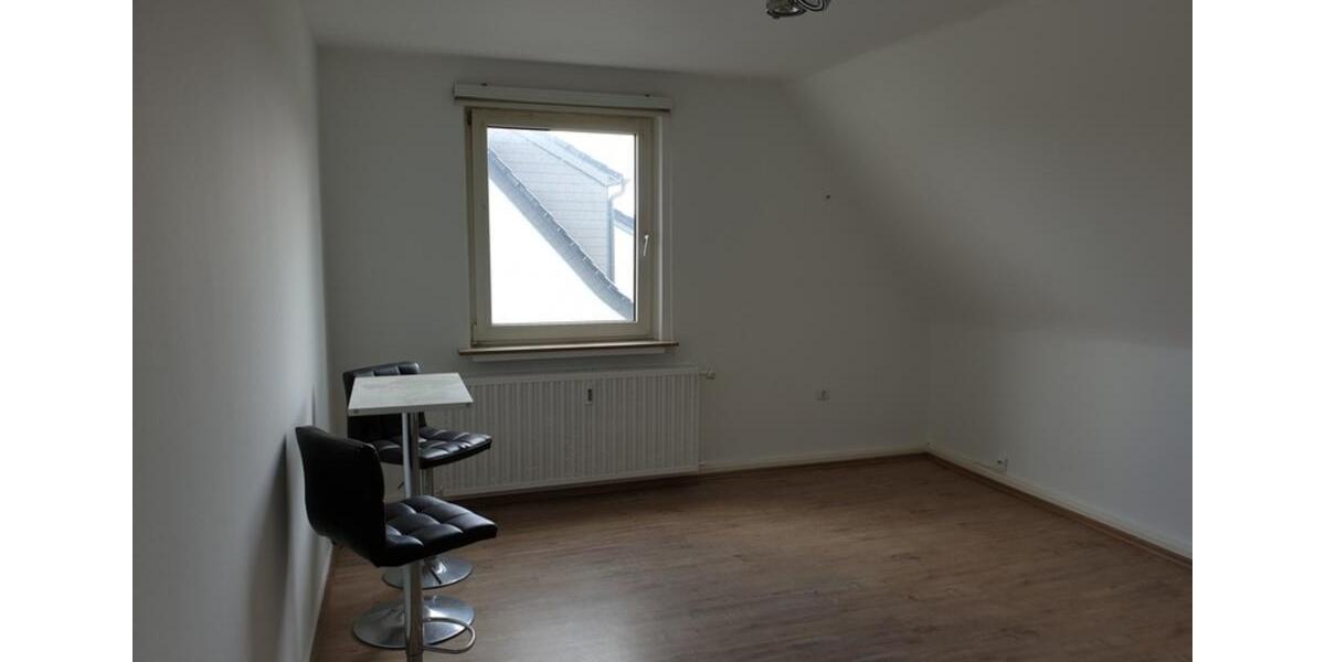 Dachgeschoßwohnung Recklinghausen Grullbad - 3 Zimmer, 55 m&sup2;, 430&euro; | Angebot:25378654