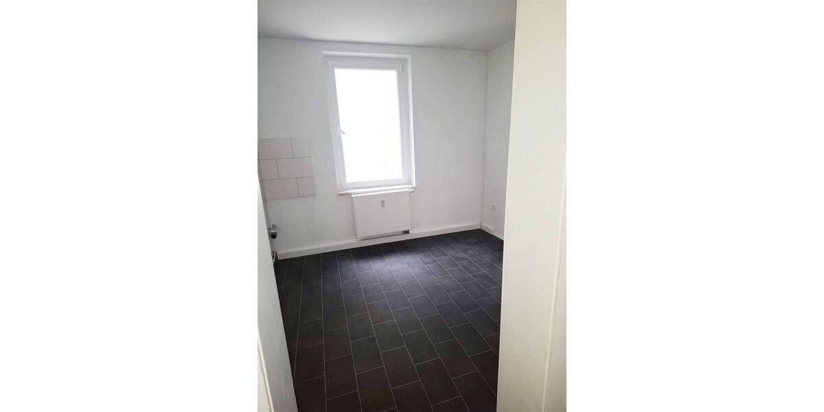 Etagenwohnung Gelsenkirchen Bismarck - 2 Zimmer, 61 m&sup2;, 340&euro; | Angebot:26487858