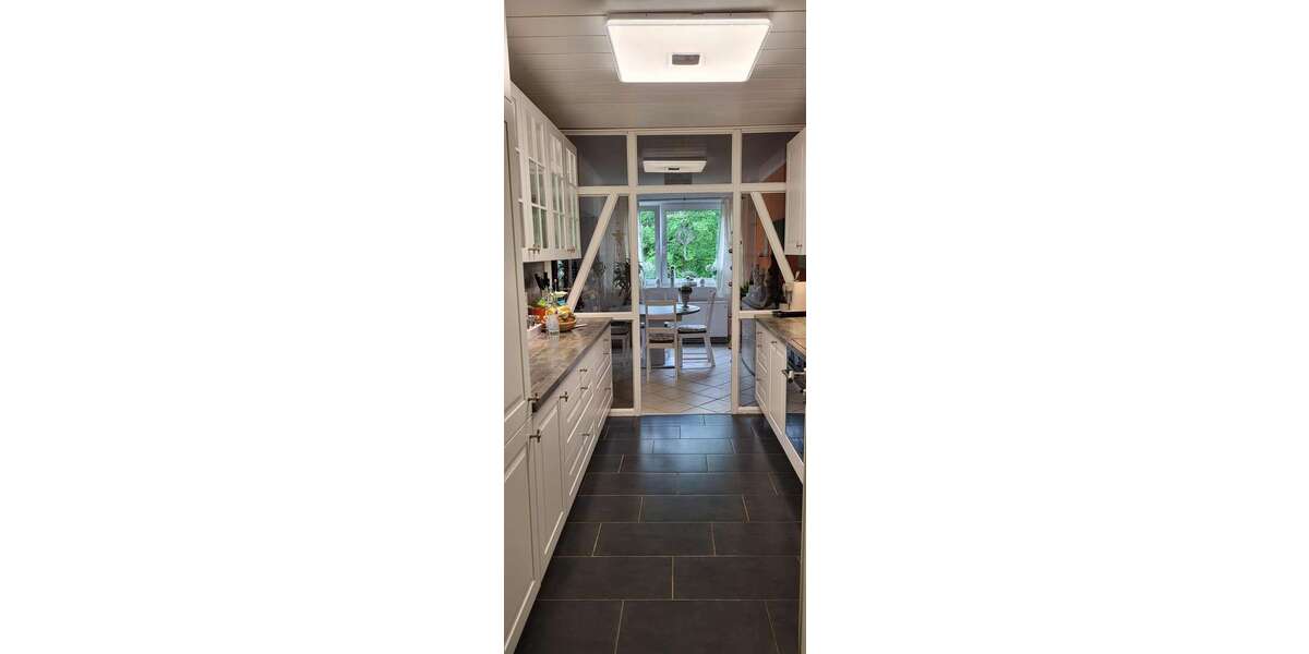 Etagenwohnung Velbert Langenberg - 3 Zimmer, 83 m&sup2;, 175.000&euro; | Angebot:26856911