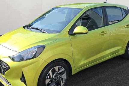 Hyundai i10 10.000 km 16.990 &euro; Dinslaken 46535