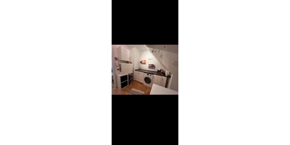 Dachgeschoßwohnung Essen Stadtbezirk IV - 2 Zimmer, 60 m&sup2;, 112.000&euro; | Angebot:26153514