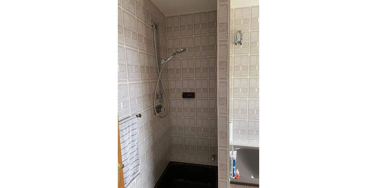 Etagenwohnung Bochum Harpen - 2 Zimmer, 83 m&sup2;, 176.500&euro; | Angebot:25835153