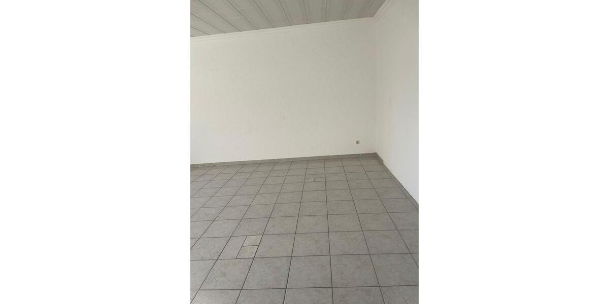 Etagenwohnung Gladbeck Brauck - 4 Zimmer, 117 m&sup2;, 200.000&euro; | Angebot:25933788