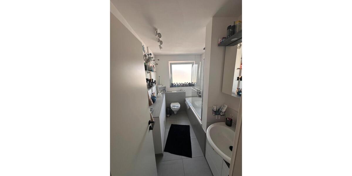 Dachgeschoßwohnung Gelsenkirchen - 3 Zimmer, 84 m&sup2;, 134.000&euro; | Angebot:26993477