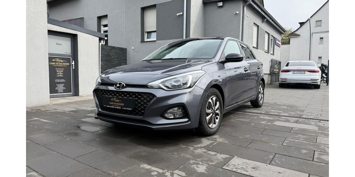 Hyundai i20 94.000 km 13.300 &euro; Bottrop 46236