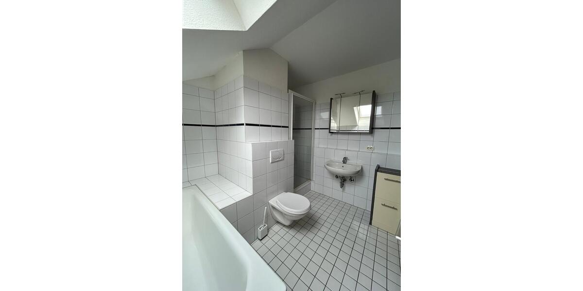 Reihenhaus Duisburg Rheinhausen - 6 Zimmer, 141 m&sup2;, 458.500&euro; | Angebot:26243739