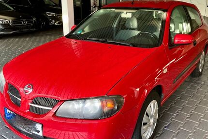 Nissan Almera 172.000 km 1.490 &euro; Oberhausen 46045