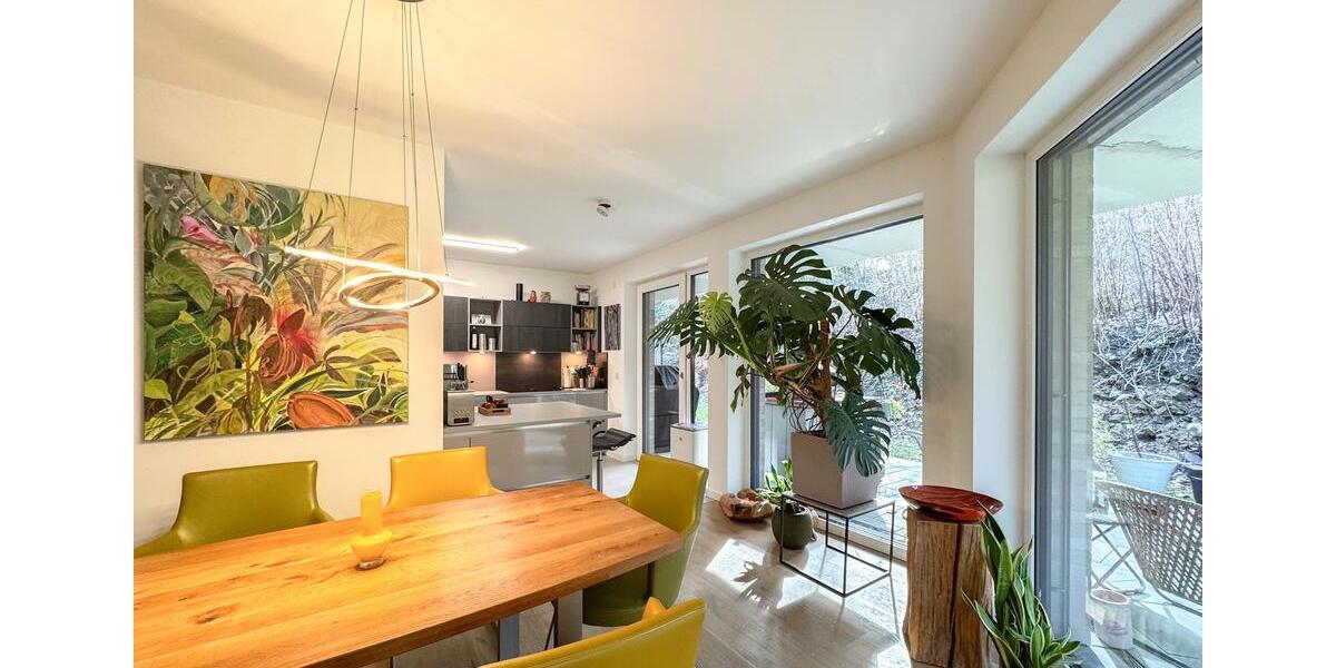 Etagenwohnung Bochum Bochum-Südwest - 3.5 Zimmer, 115 m&sup2;, 1.600&euro; | Angebot:25601211