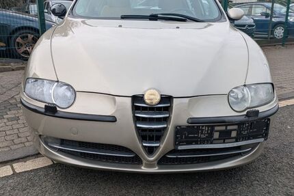 Alfa Romeo 147 154.000 km 1.990 &euro; Essen 45359