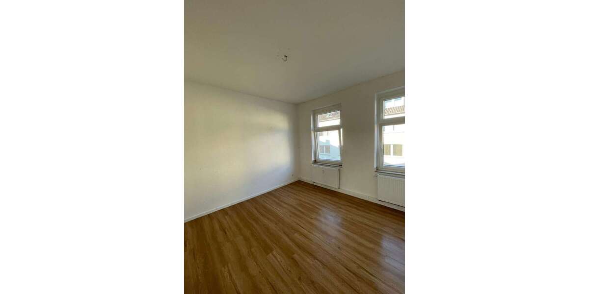 Etagenwohnung Oberhausen - 2 Zimmer, 54 m&sup2;, 460&euro; | Angebot:25742527