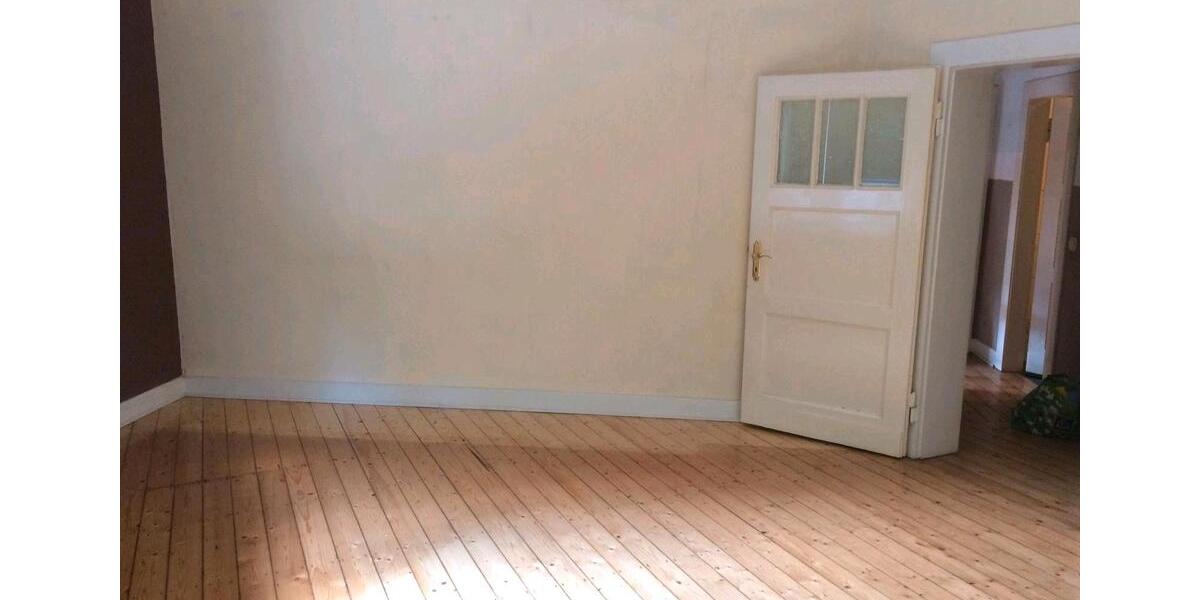 Erdgeschoßwohnung Duisburg Ruhrort - 3 Zimmer, 77 m&sup2;, 700&euro; | Angebot:26697834