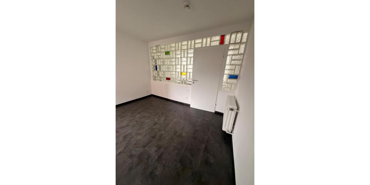 Etagenwohnung Duisburg Laar - 3 Zimmer, 85 m&sup2;, 550&euro; | Angebot:25876258