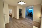 Dachgeschoßwohnung Voerde (Niederrhein) - 3 Zimmer, 78 m&sup2;, 740&euro; | Angebot:26534131
