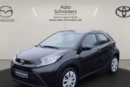 Toyota Aygo (X) 29.474 km 15.350 &euro; Moers 47441
