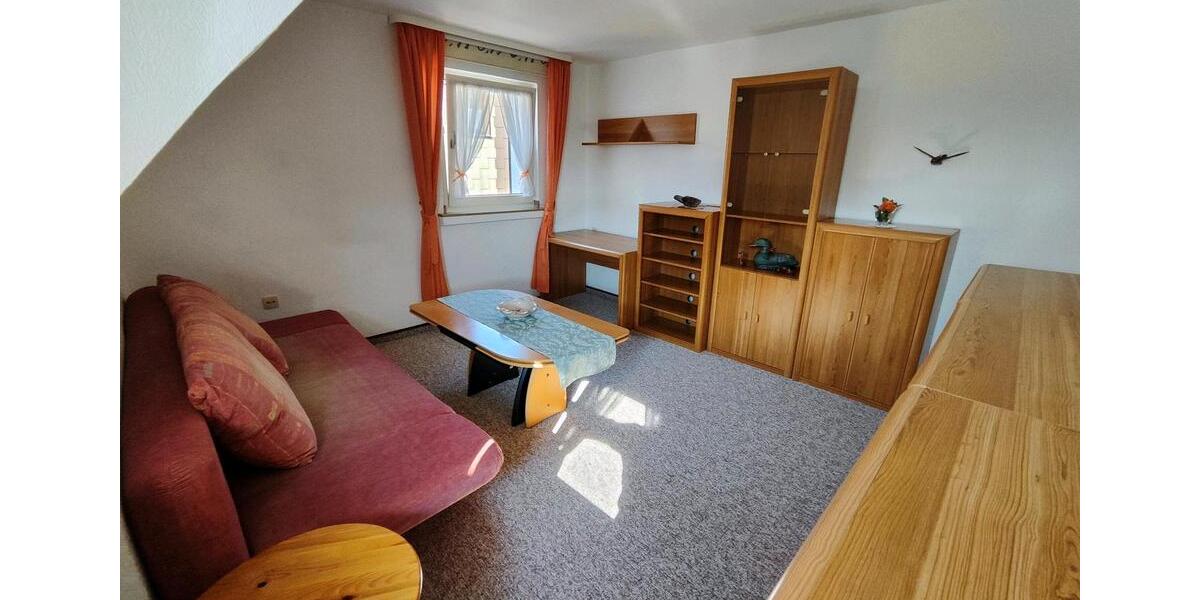 Dachgeschoßwohnung Gladbeck - 2.5 Zimmer, 40 m&sup2;, 500&euro; | Angebot:26689297