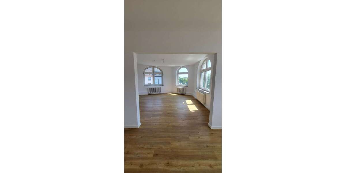 Etagenwohnung Duisburg Neudorf-Nord - 2.5 Zimmer, 82 m&sup2;, 600&euro; | Angebot:26118927