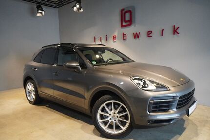 Porsche Cayenne 90.000 km 52.941 &euro; Duisburg 47228