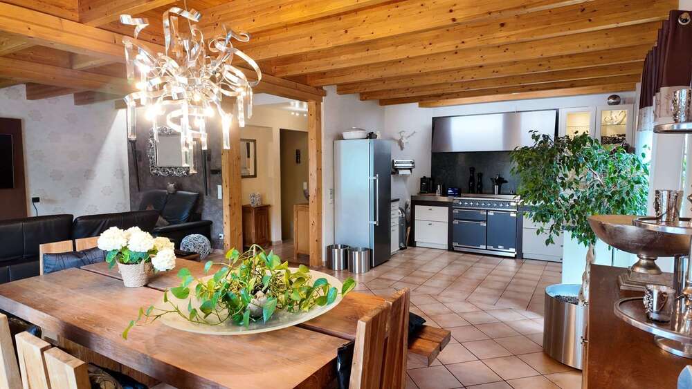 Etagenwohnung Rheinberg-Wallach Wallach - 4 Zimmer, 166 m&sup2;, 395.000&euro; | Angebot:26644236
