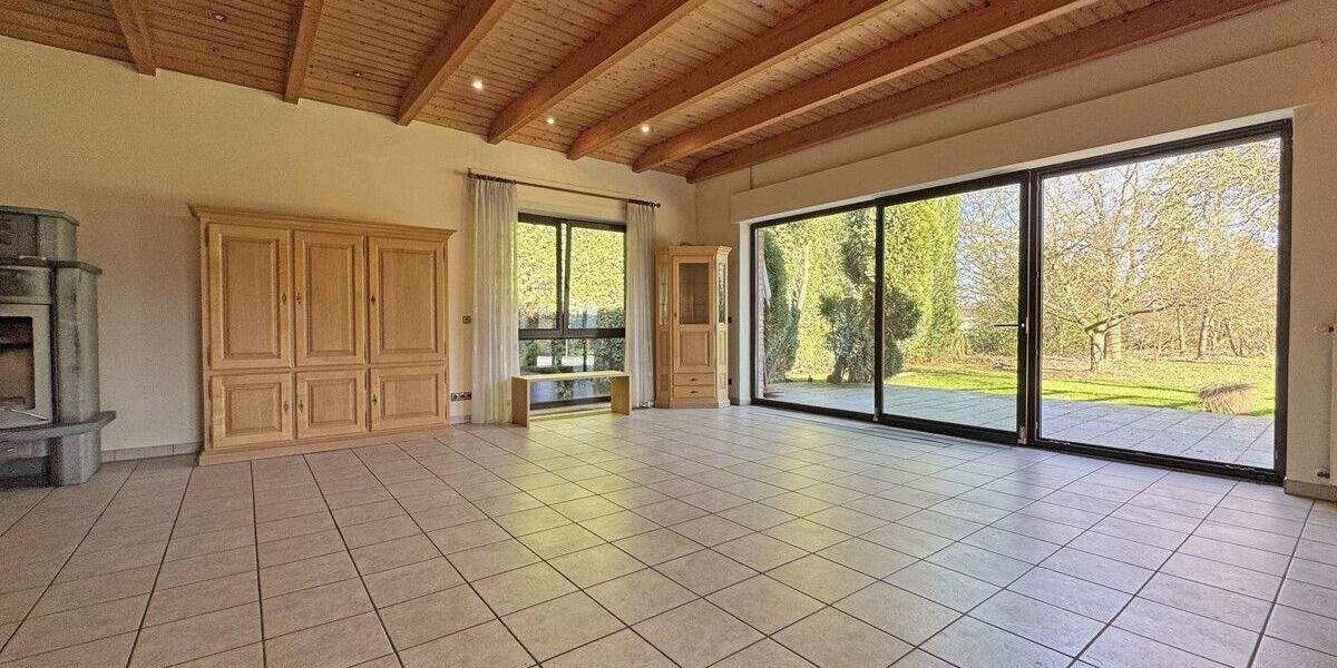 Bungalow Voerde Friedrichsfeld - 3 Zimmer, 123 m&sup2;, 790.000&euro; | Angebot:25878914