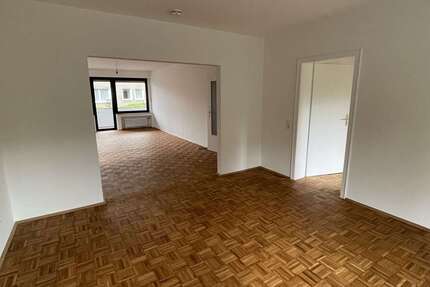 Wohnung Essen Stadtbezirk IX - 4 Zimmer, 100 m&sup2;, 1.250&euro; | Angebot:27341922