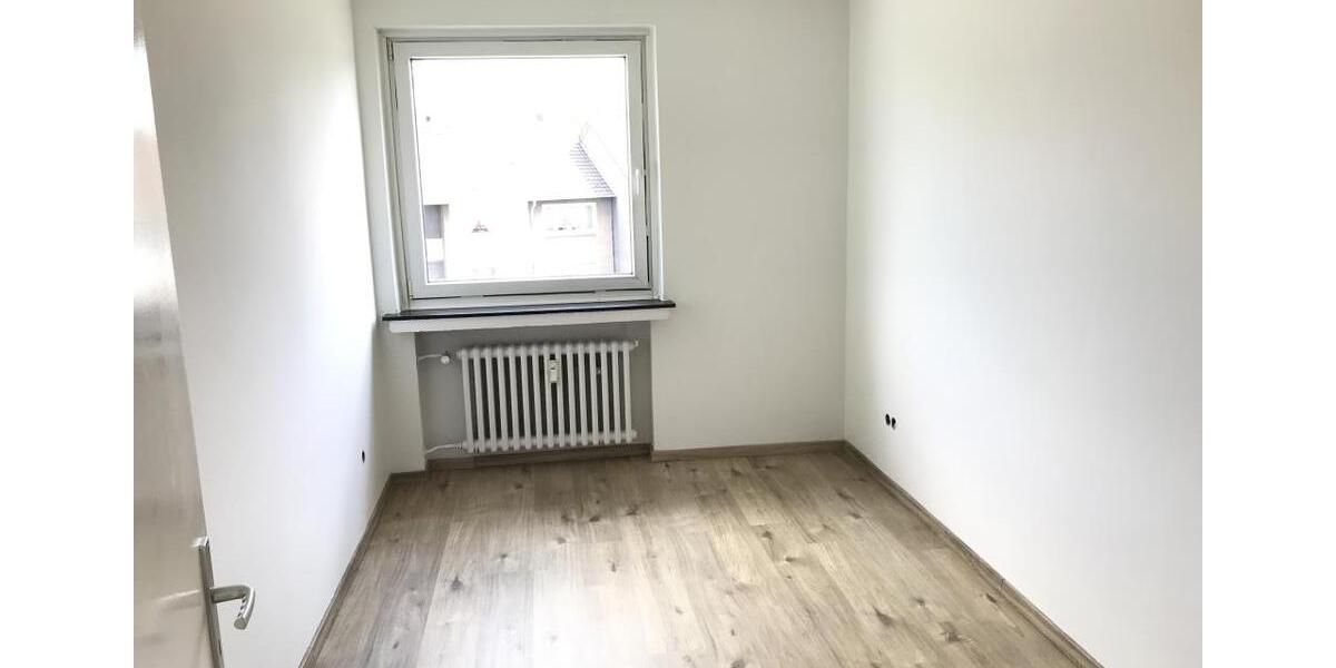 Etagenwohnung Duisburg Ruhrort - 3 Zimmer, 72 m&sup2;, 559&euro; | Angebot:17868249