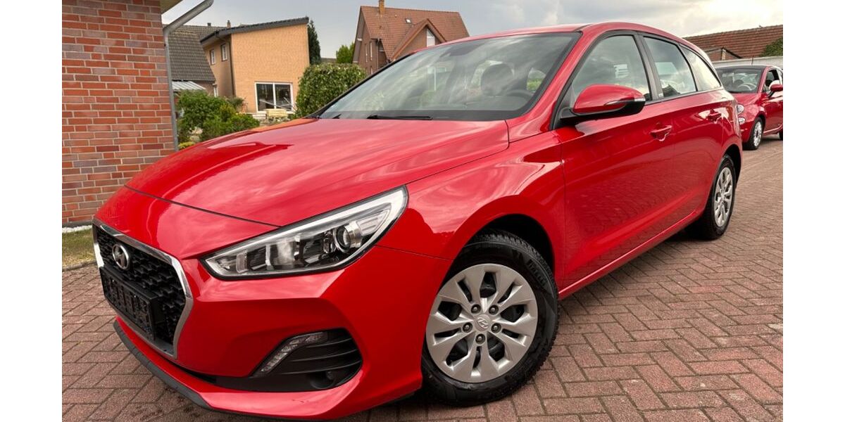 Hyundai i30 82.000 km 11.500 &euro; Reken 48734