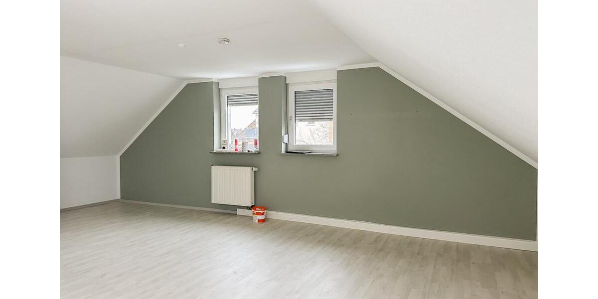 Dachgeschoßwohnung Hattingen Niederbonsfeld - 2 Zimmer, 47 m&sup2;, 376&euro; | Angebot:25648645