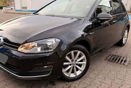VW Golf 120.600 km 10.000 &euro; Oberhausen 46145