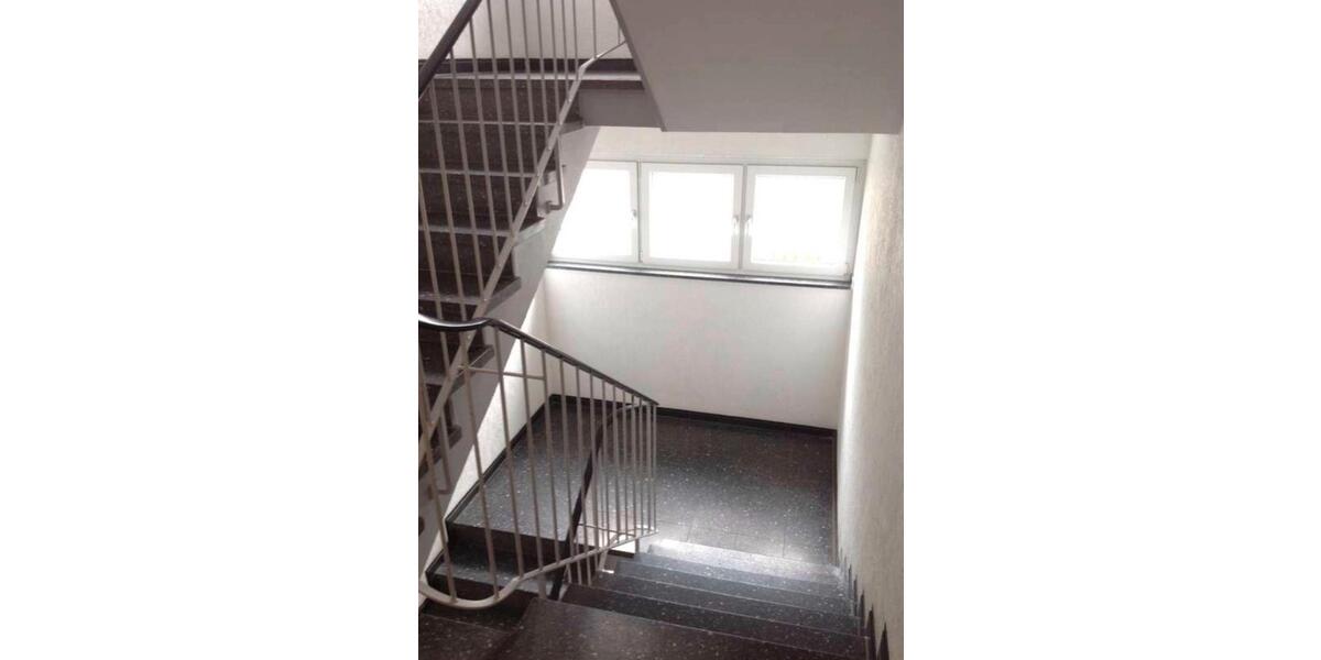 Etagenwohnung Dinslaken Hiesfeld - 4.5 Zimmer, 93 m&sup2;, 230.000&euro; | Angebot:26754388