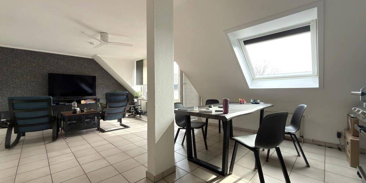 Etagenwohnung Oberhausen Schmachtendorf - 2 Zimmer, 75 m&sup2;, 675&euro; | Angebot:26754009