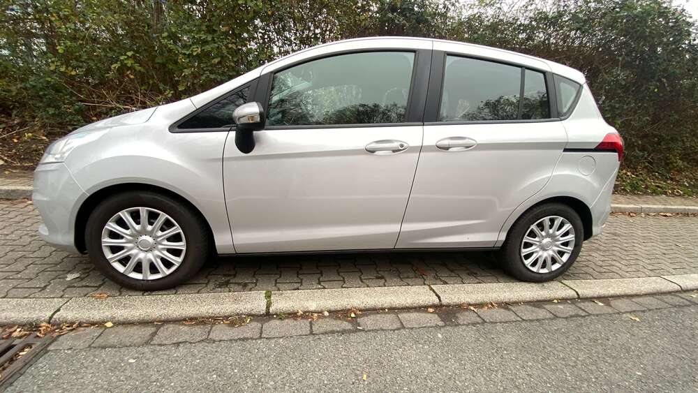 Ford B-Max 96.000 km 4.990 &euro; Bochum 44807