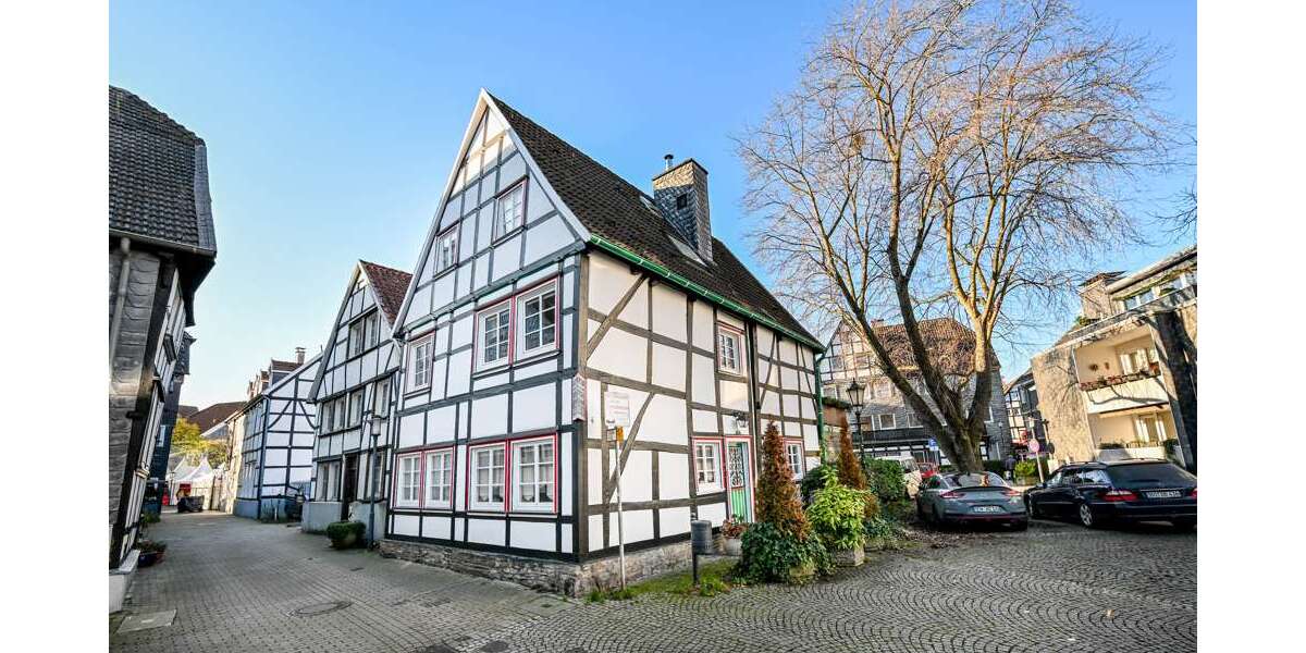 Einfamilienhaus Hattingen - 6 Zimmer, 173 m&sup2;, 528.000&euro; | Angebot:22417410