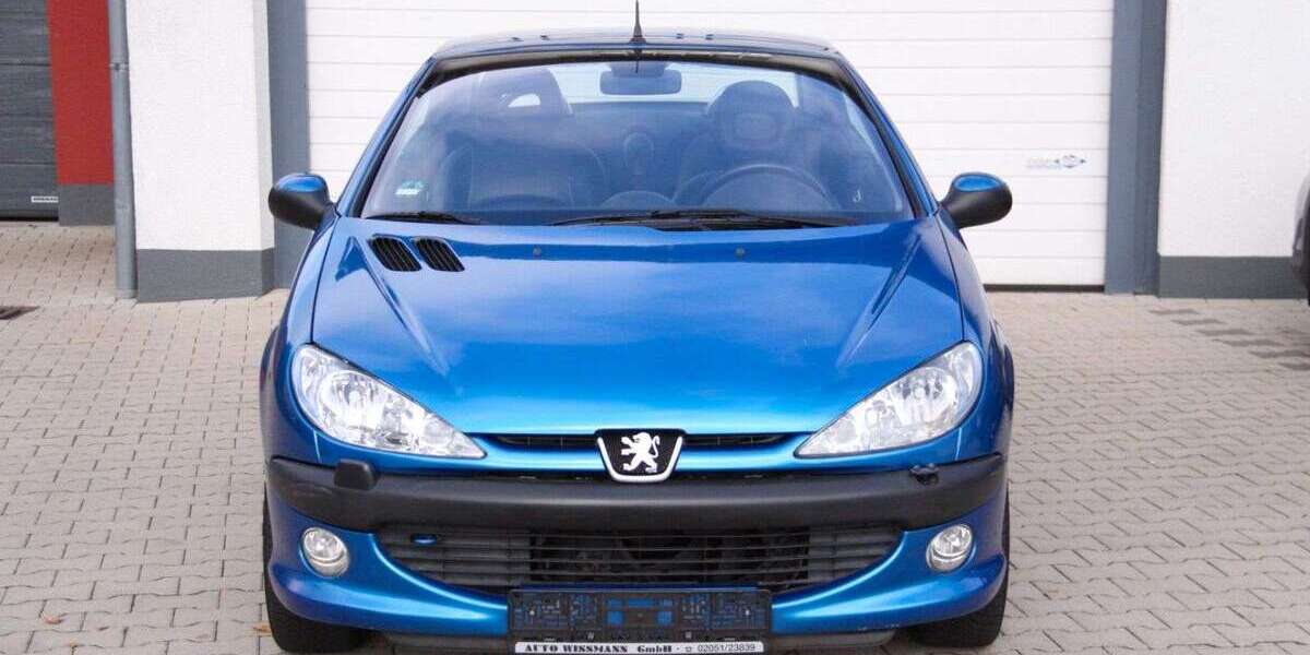 Peugeot 206 181.600 km 2.999 &euro; Velbert 42549