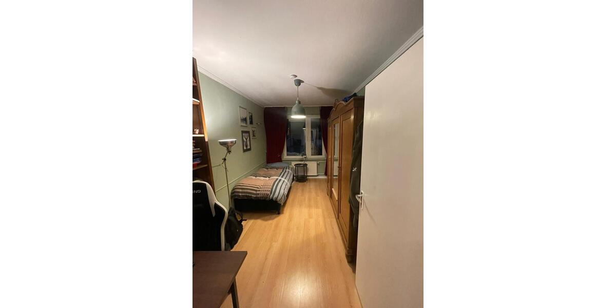 Etagenwohnung Bochum Höntrop - 3.5 Zimmer, 57 m&sup2;, 700&euro; | Angebot:25916577